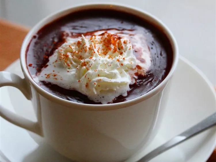 Cioccolata Calda (Hot Chocolate Italian-Style)