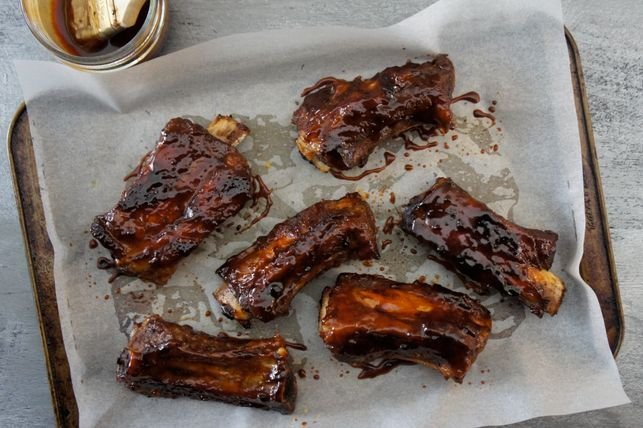 Marinated pork spare ribs