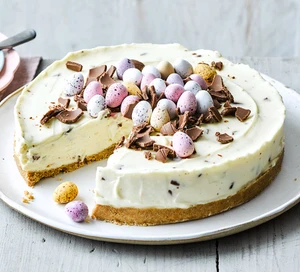 Easter egg cheesecake