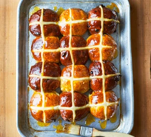 Checkerboard hot cross buns