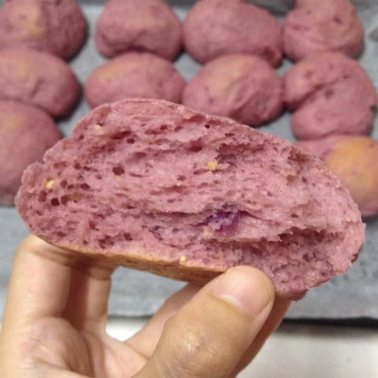 Purple Sweet Potato Whole Wheat Bun